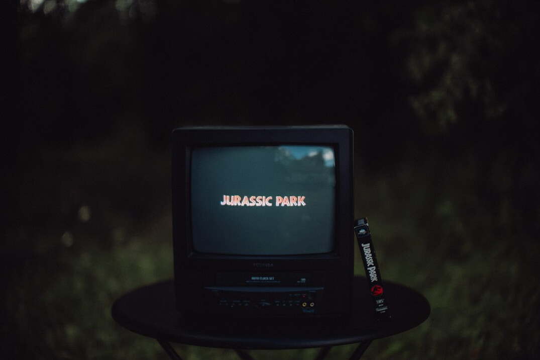 Ancien téléviseur à tube cathodique